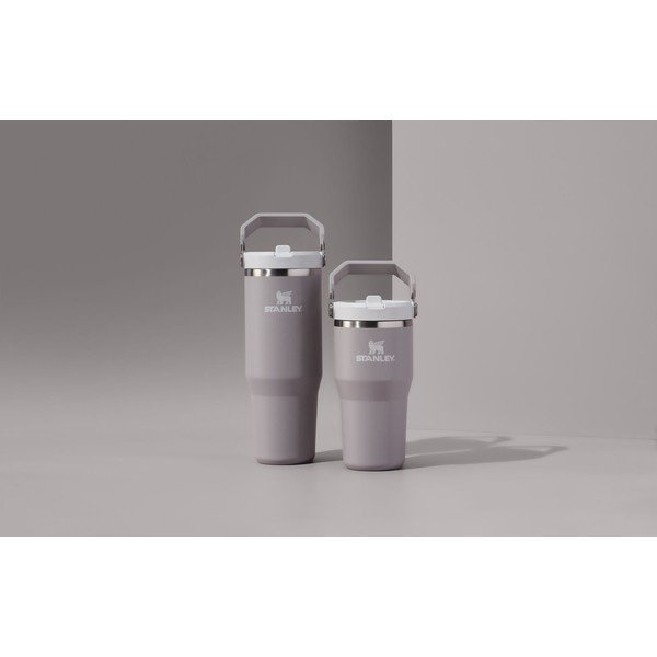 Svetlo siva termovka iz nerjavečega jekla 600 ml IceFlow™ Flip Straw 2.0 Tumbler Ash – Stanley-image-2