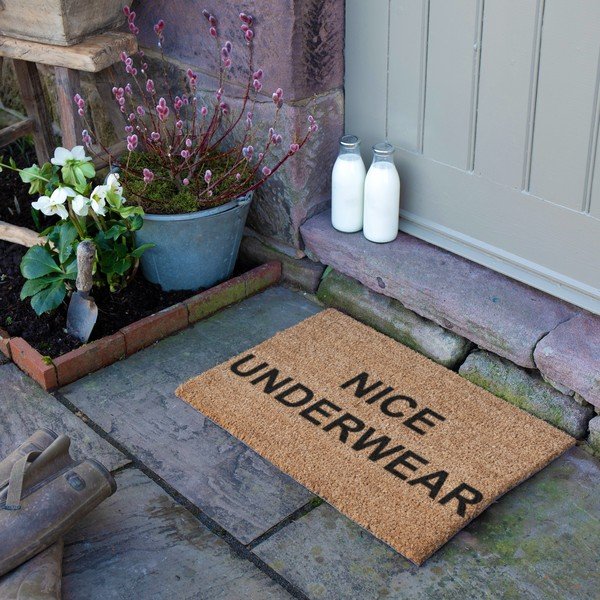 Predpražnik iz kokosovih vlaken 40x60 cm Nice Underwear – Artsy Doormats-image-4