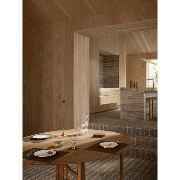 Pogrinjek iz eko usnja 35x45 cm Square L Corduroy – LIND DNA-image-1