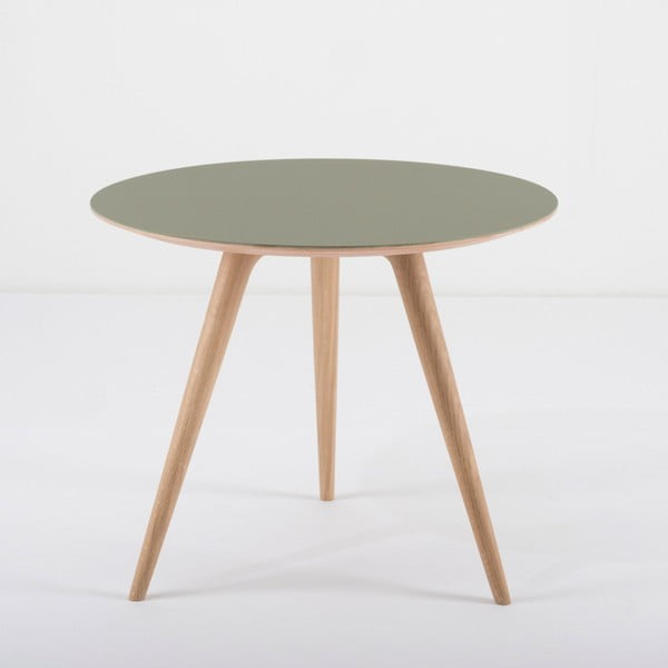 Kavna mizica iz hrastovega lesa z zelenim vrhom Gazzda Arp, ⌀ 55 cm
