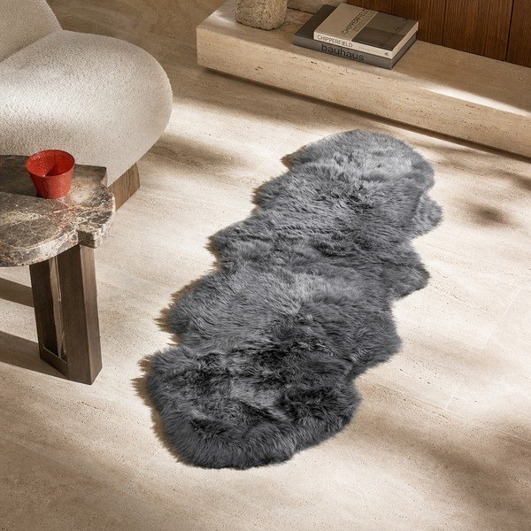 Siva preproga iz ovčje kože Native Natural Double, 60 x 240 cm-image-3