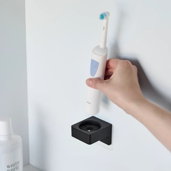 Črno plastično večnamesko držalo Film Hook – YAMAZAKI-image-3