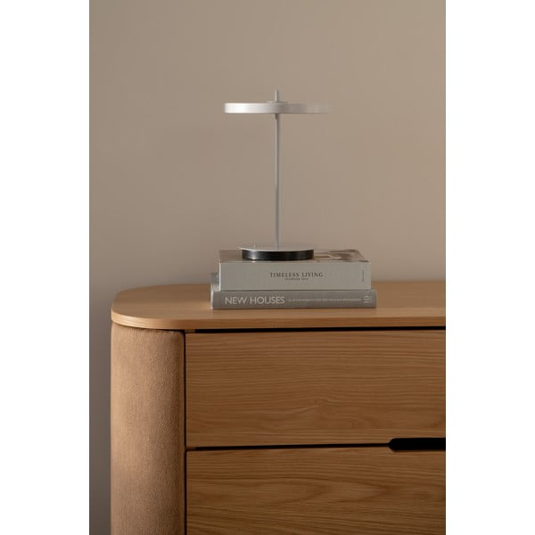 Svetlo siva kovinska LED namizna svetilka s kovinskim senčilom (višina 31 cm) Asteria Move – UMAGE-image-1