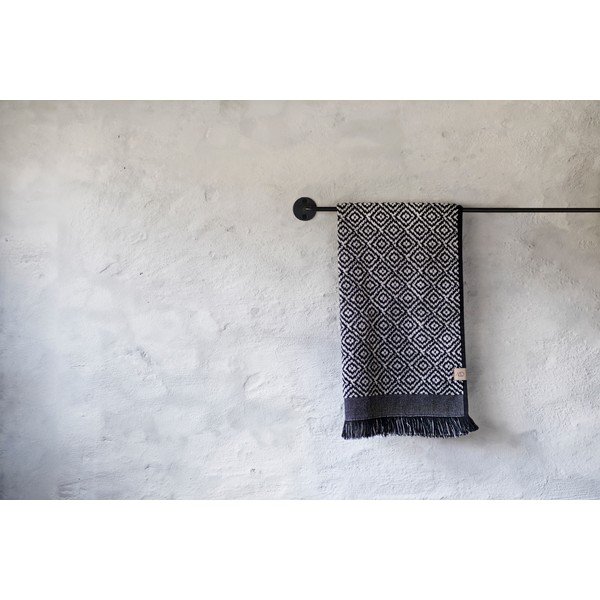 Črno-bela bombažna brisača 50x95 cm Morocco – Mette Ditmer Denmark-image-2