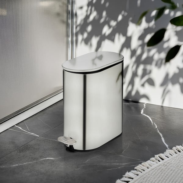 Koš za smeti s pedalom iz nerjavečega jekla v mat srebrni barvi 5 l Collungo – Wenko-image-1