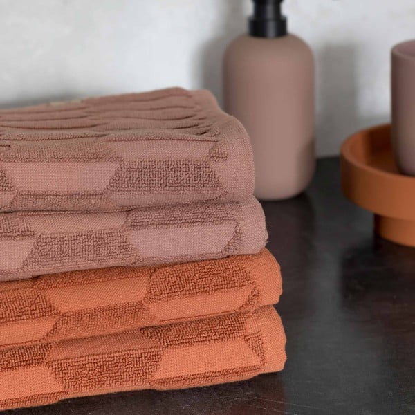 Rjava bombažna brisača 50x95 cm Geo - Mette Ditmer Denmark-image-1