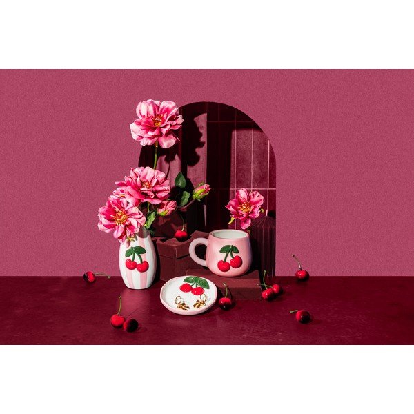 Svetlo rožnata skodelica Cherry – Sass & Belle-image-2