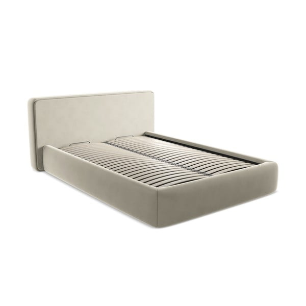 Kremno bela oblazinjena zakonska postelja s prostorom za shranjevanje z letvenim dnom 180x200 cm Kiana – Makamii