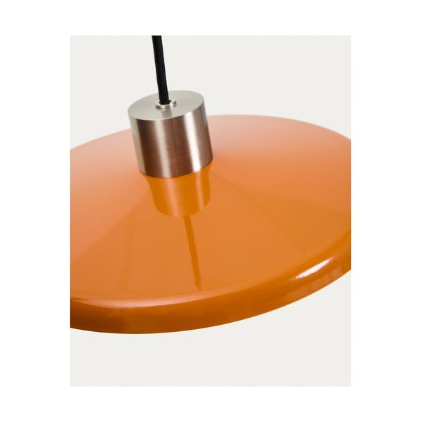 Oranžna viseča svetilka s kovinskim senčilom Nuvira – Kave Home-image-2