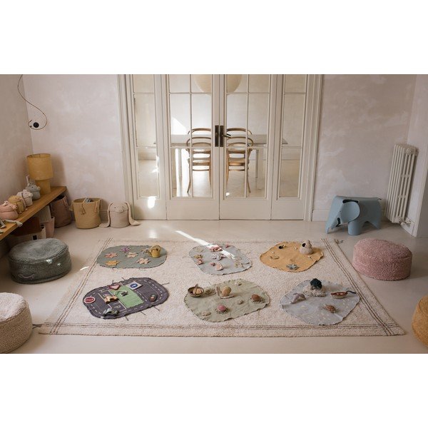 Avtomobilska steza Eco City – Lorena Canals-image-3