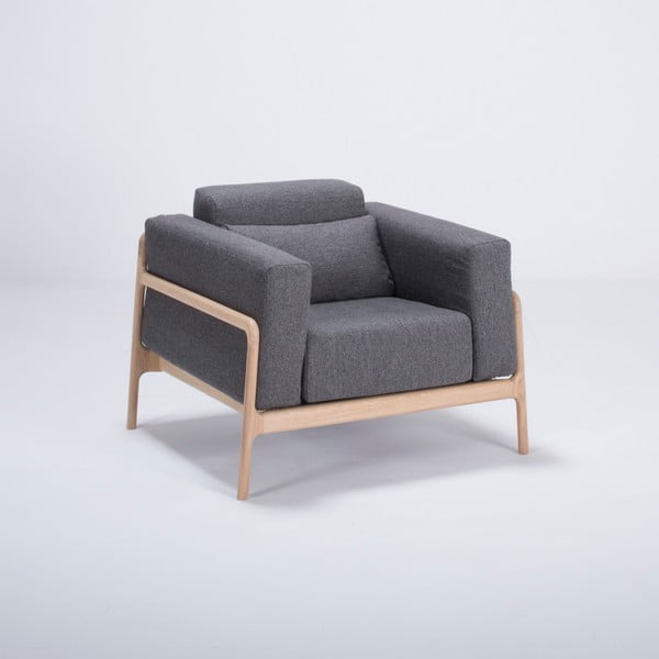 Fotelj s strukturo iz hrastovega lesa in temno sivim tekstilnim sedežem Gazzda Fawn-image-2