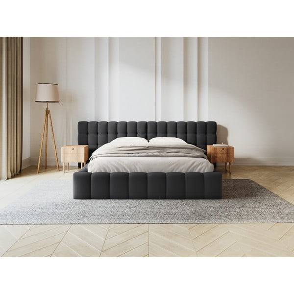 Črna oblazinjena zakonska postelja s prostorom za shranjevanje z letvenim dnom 180x200 cm Mamaia – Micadoni Home-image-1
