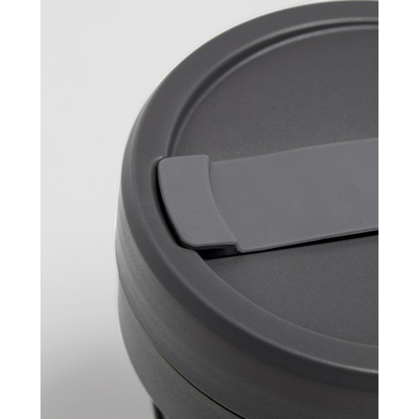 Črn zložljiv skodelica to go Stojo Titan Carbon, 710 ml-image-4