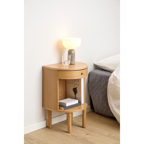 Nočna omarica v hrastovem dekorju v svetli naravni barvi Paron – Actona-image-1