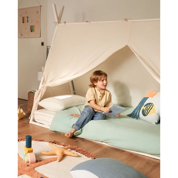 Bela otroška postelja iz masivne bukve v obliki hiške z letvenim dnom 90x190 cm Maralis – Kave Home-image-2