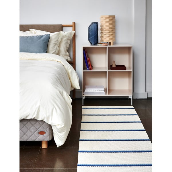 Modra/kremno bela notranja in zunanja preproga 70x90 cm Olle Blue Vanilla – Pappelina-image-2