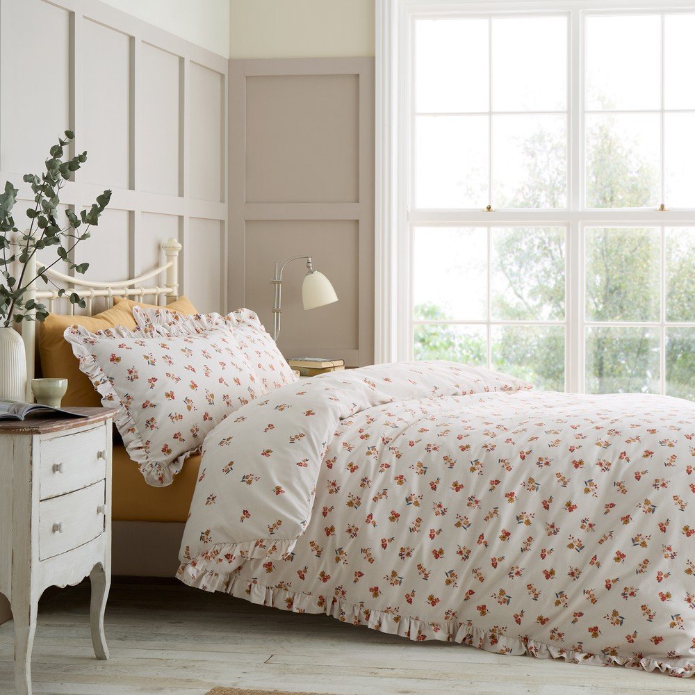 Bela enojna posteljnina 135x200 cm Frill Ditsy Floral
