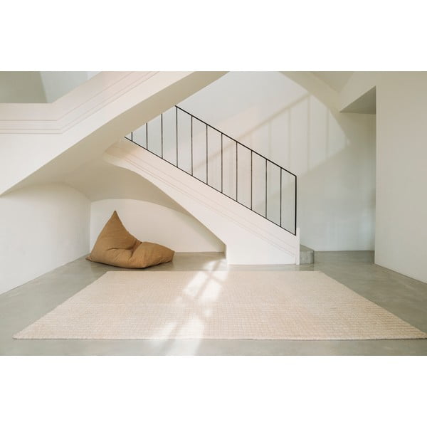 Bež pralna ročno tkana volnena preproga 140x200 cm Unexpected Wool – Lorena Canals-image-3