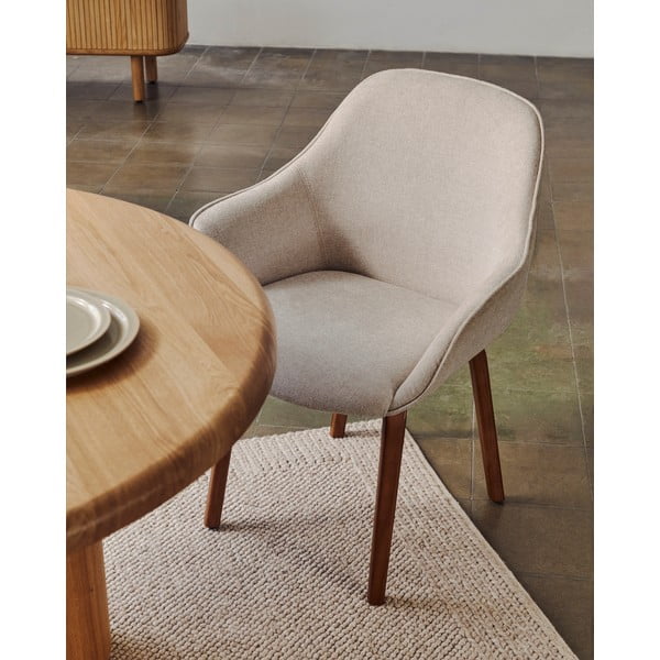 Bež oblazinjen jedilni stol Aleli – Kave Home-image-1