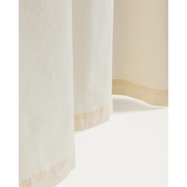 Kremno bela bombažna otroška zavesa 135x270 cm Zelda – Kave Home-image-3