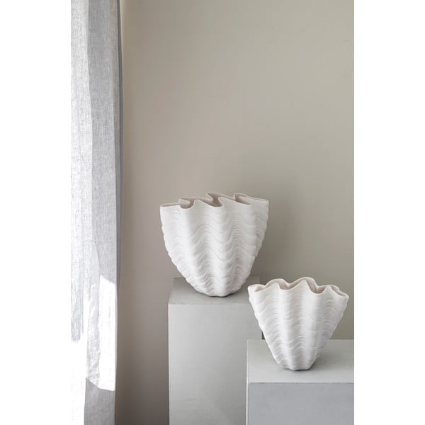 Bela vaza iz poliresina (višina 22 cm) Shell – Mette Ditmer Denmark-image-1