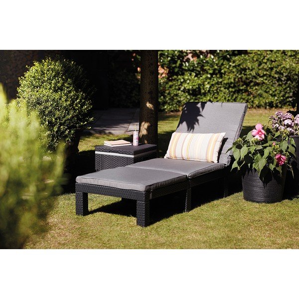 Temno siv oblazinjen nastavljiv vrtni ležalnik iz umetnega ratana Daytona – Keter-image-1