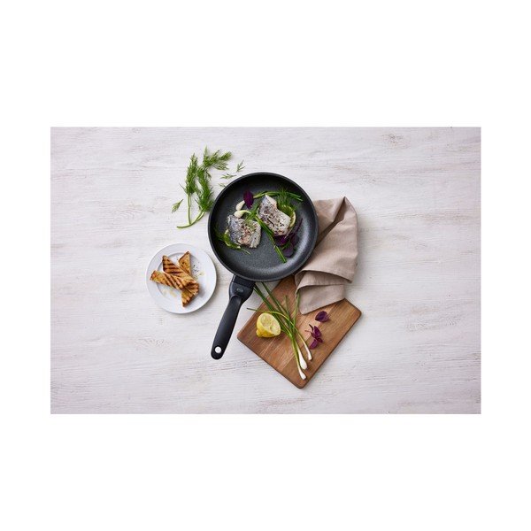 Lesena deska za rezanje 32x20 cm - Holm-image-1