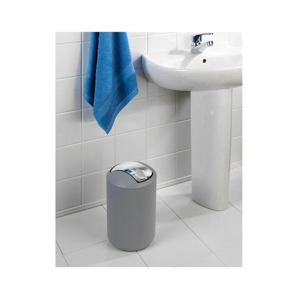 Siv plastičen komplet pripomočkov za kopalnico Brasil – Wenko-image-1