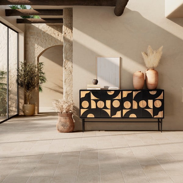 Črna komoda iz masivnega manga 175x90x40 cm Navya – MOME-image-1