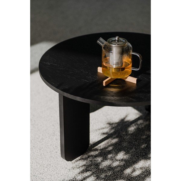 Črna okrogla klubska mizica z mizno ploščo v hrastovem dekorju ø 55 cm Kuvu – noo.ma-image-3