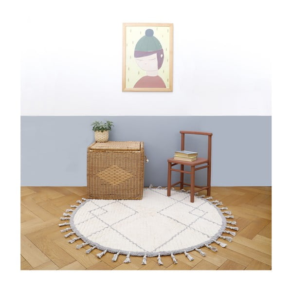 Belo-siva bombažna ročno izdelana preproga Nattiot Come, ø 120 cm-image-2