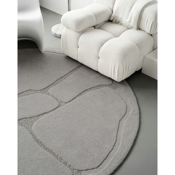 Siva volnena okrogla preproga ø 133 cm Morphic Organica – Agnella-image-3