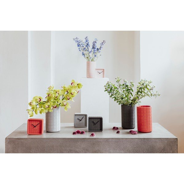 Oranžna betonska vaza Fajen – Zuiver-image-4