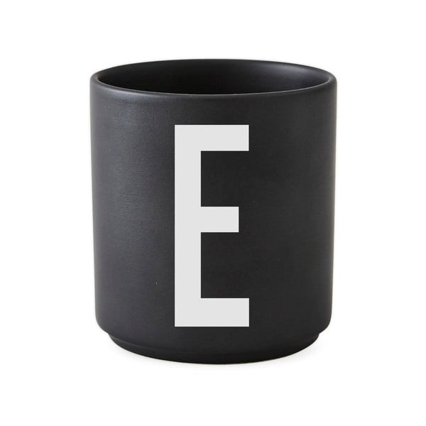 Črna porcelanasta skodelica Design Letters Alphabet E, 250 ml