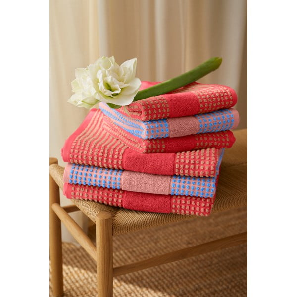 Rdeča frotirna brisača iz organskega bombaža 70x140 cm Check – JUNA-image-1