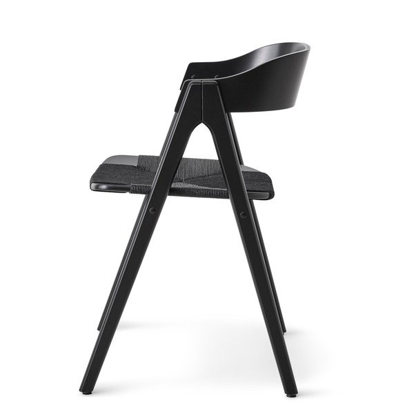 Jedilni stol iz črnega bukovega lesa s sedežem iz črnega ratana Findahl by Hammel Mette-image-1