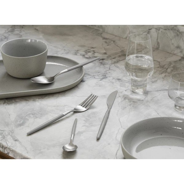 Svetlo siv/srebrn pribor iz nerjavečega jekla 16 ks Maxime – Blomus-image-1