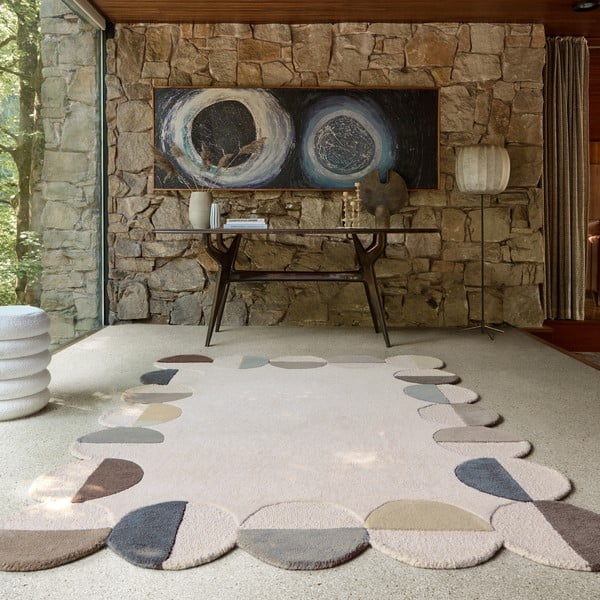 Sivo-bež ročno tkana volnena preproga 120x170 cm Mia Scallop Frame – Flair Rugs-image-1