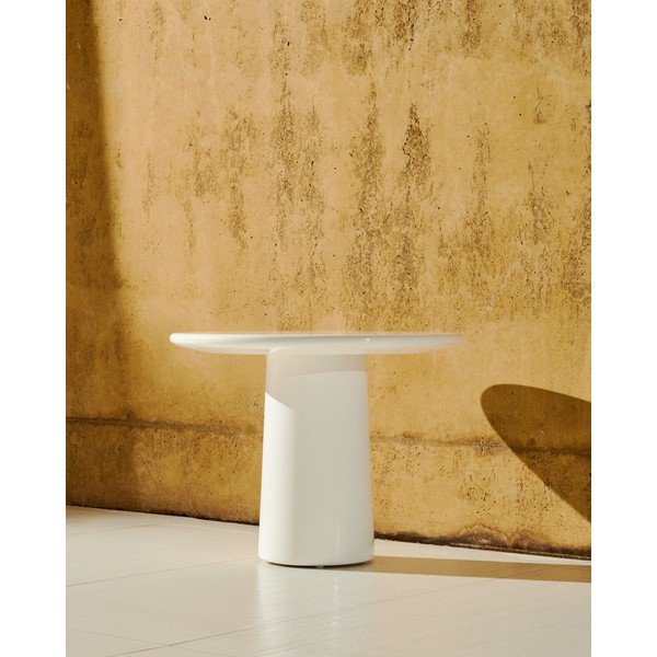 Betonska okrogla vrtna klubska mizica ø 65 cm Albanella – Kave Home-image-1