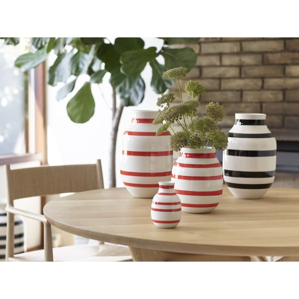 Belo-rdeča keramična vaza črtami Kähler Design Omaggio, višina 31 cm-image-3