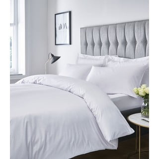 Bela napenjalna rjuha 90x190 cm Satin Stripe - Catherine Lansfield