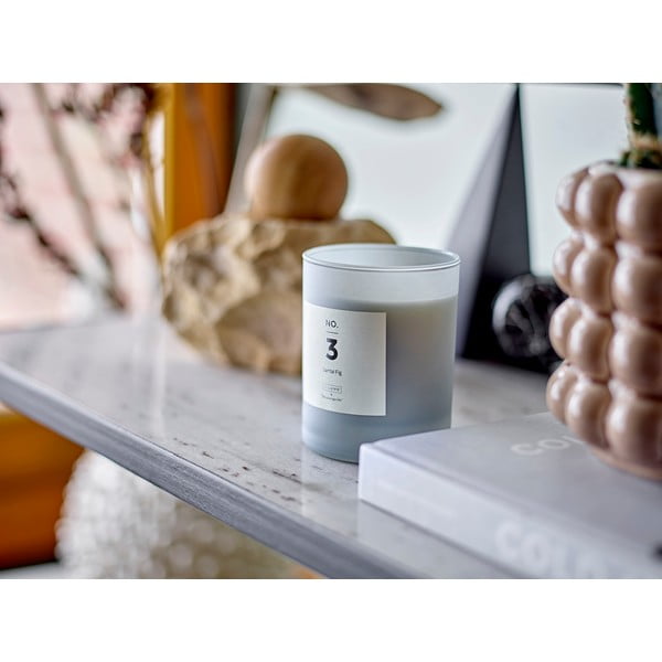 Dišeča sveča čas gorenja 50 h No. 3 Santal Fig – ILLUME x Bloomingville-image-2