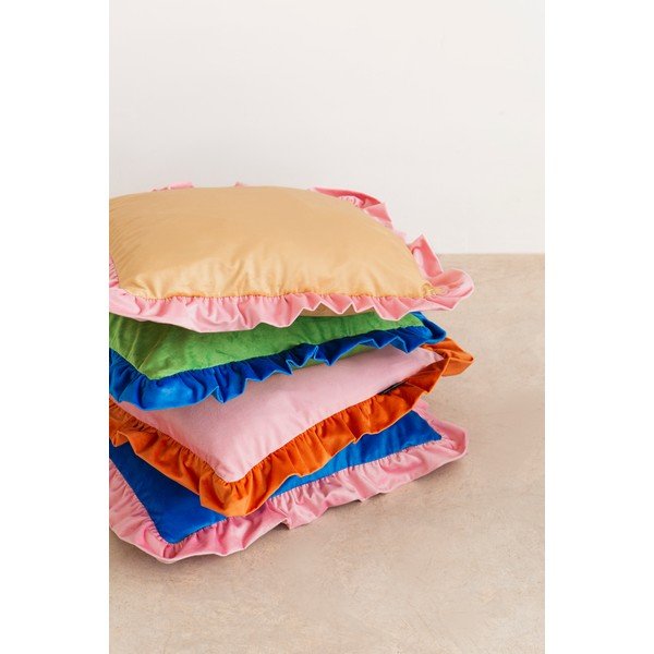 Žametna okrasna blazina 55x55 cm – Really Nice Things-image-1