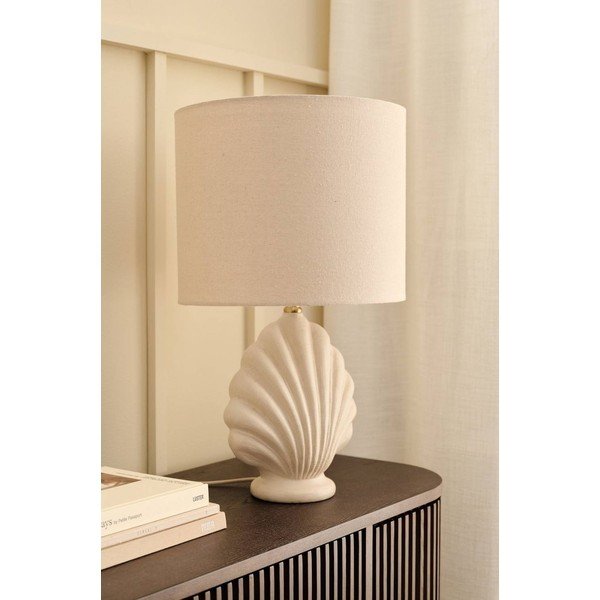 Bela/bež iz poliresina namizna svetilka (višina 58 cm) Shelley – Ellos Home-image-2