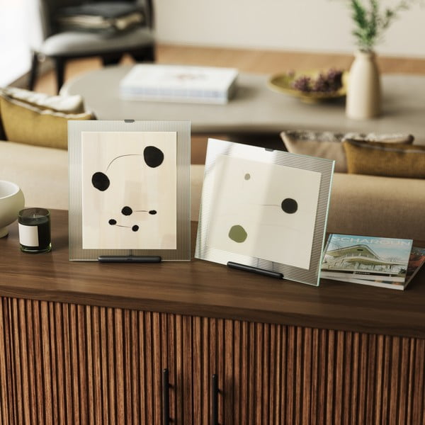 Črn steklen stoječ okvir 26x30,5 cm Flute – Umbra-image-1