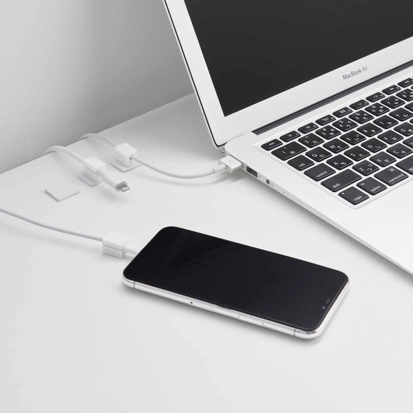 Beli kovinski organizatorji v kompletu 5 ks za kable Smart – YAMAZAKI-image-4
