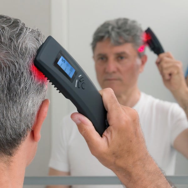 Črna masažna krtača za lase z laserjem InnovaGoods Hair Force One