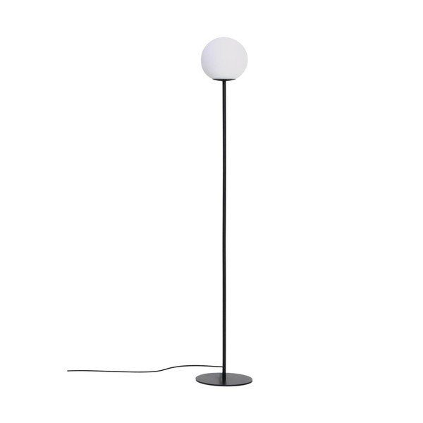 Bela/črna stoječa svetilka s steklenim senčilom (višina 155 cm) Brisia – Kave Home