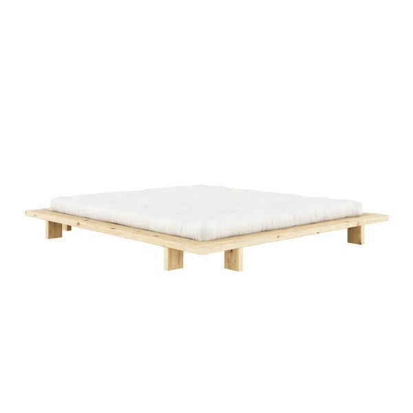 Zakonska postelja iz masivnega bora z letvenim dnom 180x200 cm Japan – Karup Design