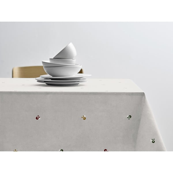 Bombažen namizni prt ø 180 cm Hearts Embloidery – Södahl-image-1